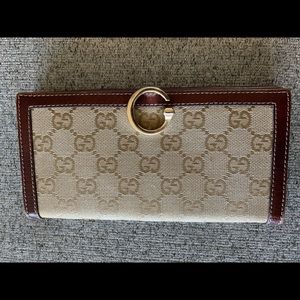 Vintage GUCCI wallet. Brown GG monogram canvas.